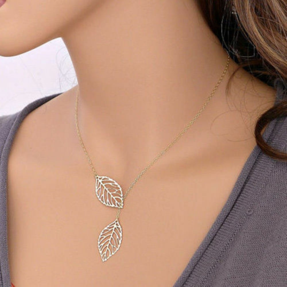 🔥Clavicle Silver Double Leaf Minimalist Necklace